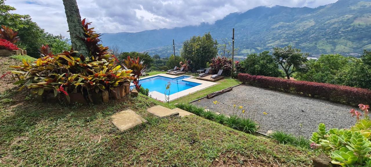 Finca Hotel Tierra Verde Girardota Εξωτερικό φωτογραφία